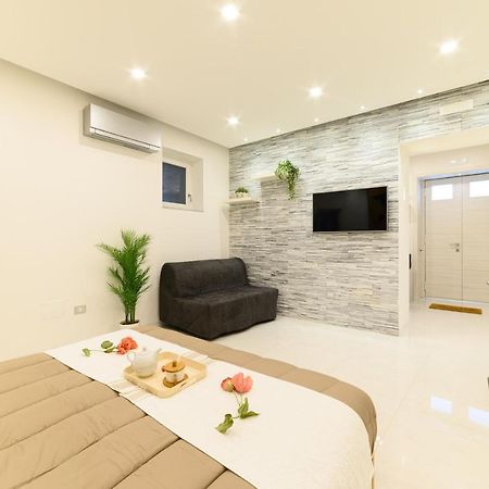 Luxury Apartment Salerno Center Bagian luar foto