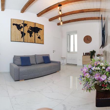 Luxury Apartment Salerno Center Bagian luar foto