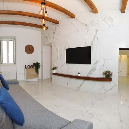 Luxury Apartment Salerno Center Bagian luar foto