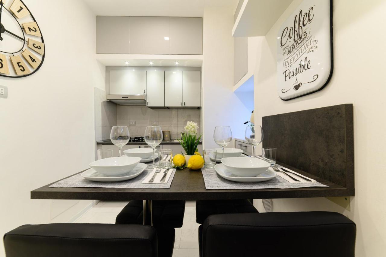 Luxury Apartment Salerno Center Bagian luar foto