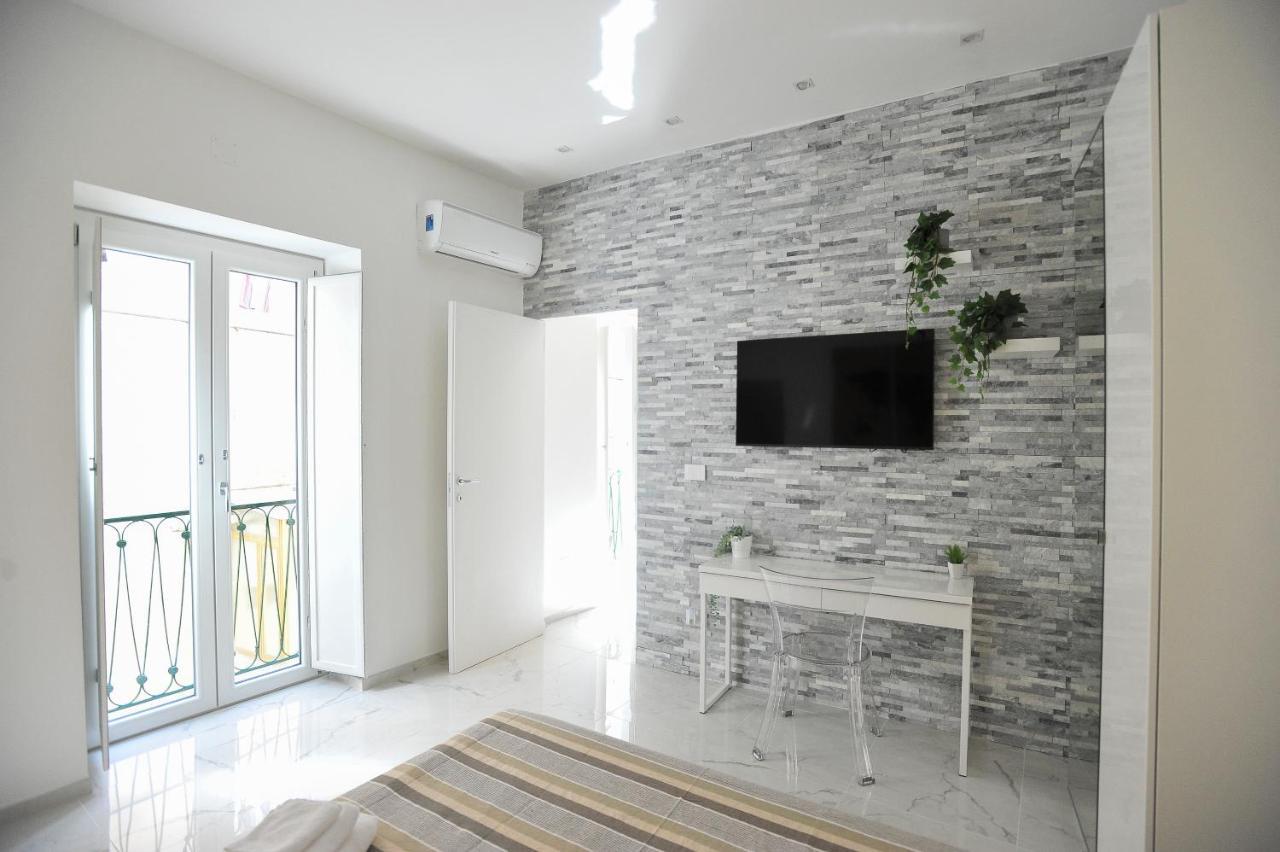Luxury Apartment Salerno Center Bagian luar foto
