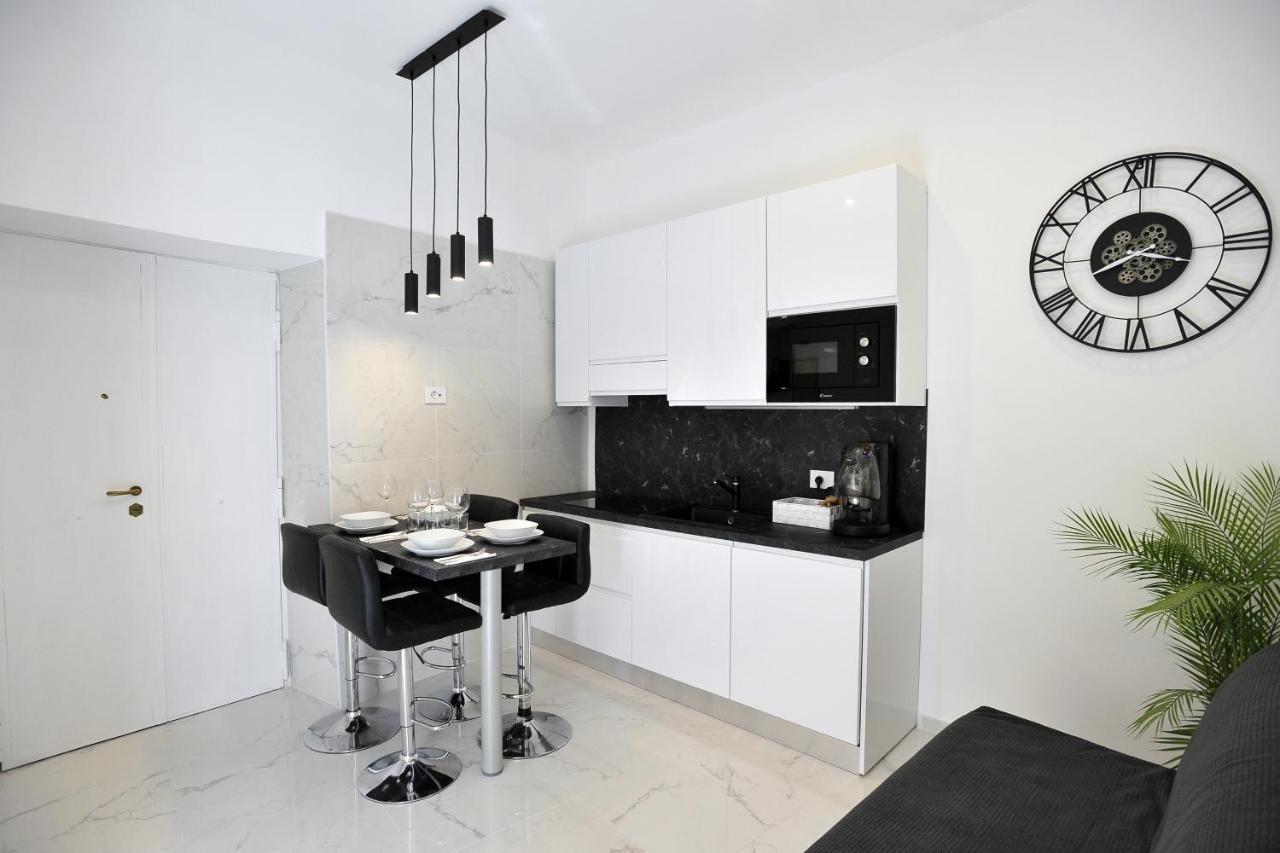 Luxury Apartment Salerno Center Bagian luar foto
